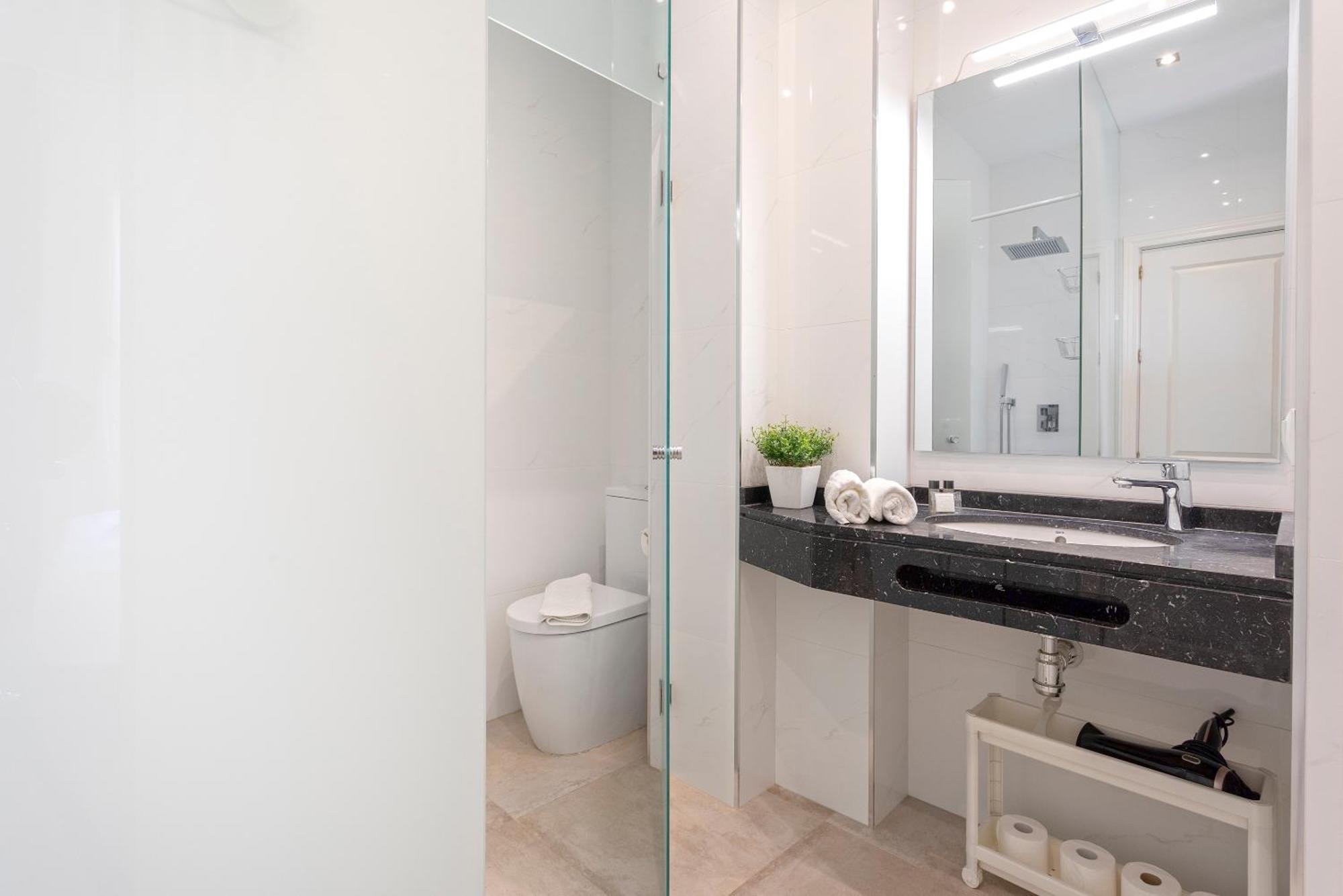 Apartamento Reformado En Malaga Centro By Rent Me Exteriér fotografie